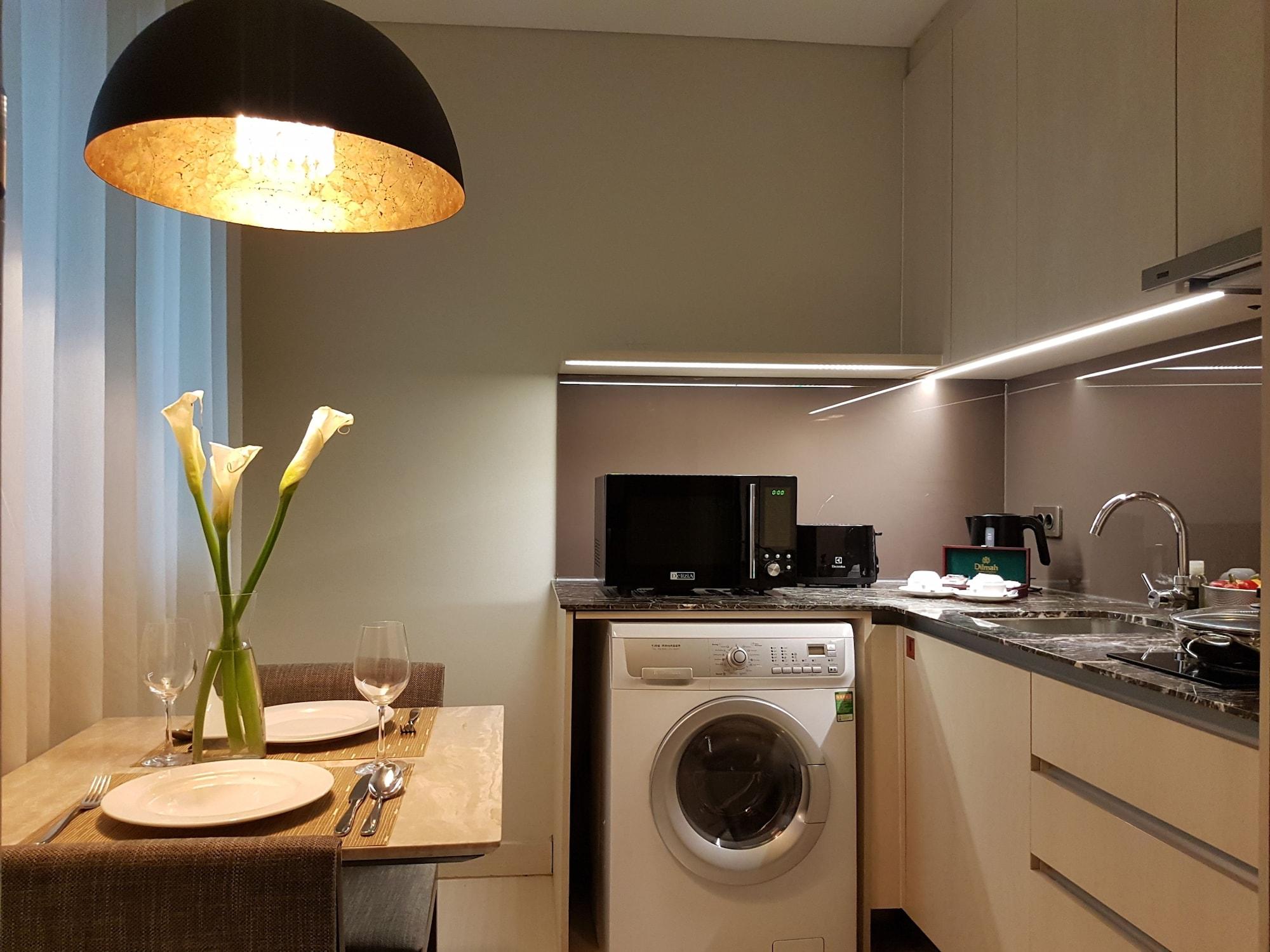 Ascott Waterplace Surabaya Exteriör bild