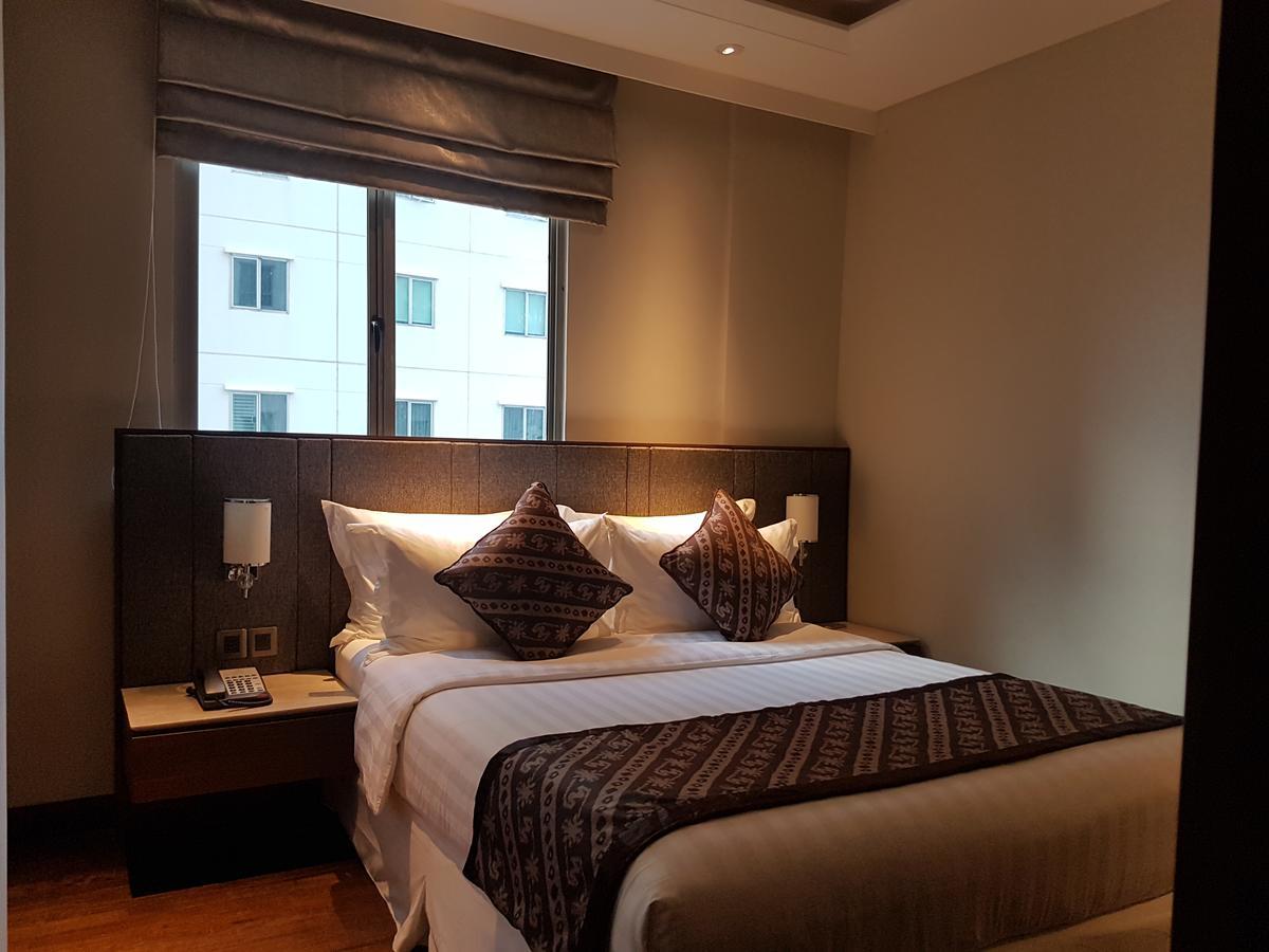 Ascott Waterplace Surabaya Exteriör bild